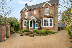 Photo 17- click for photo gallery